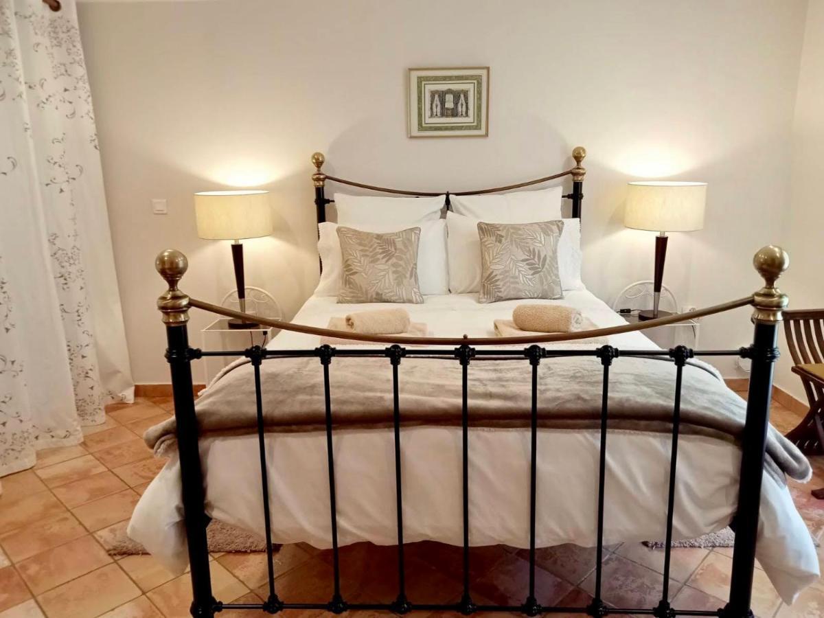 Bed and Breakfast Libellule à Coussac-Bonneval Extérieur photo